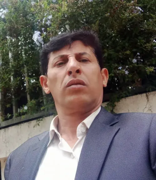 اعتقال إعلامي حوثي من منزله ونقله إلى السجن بعمران